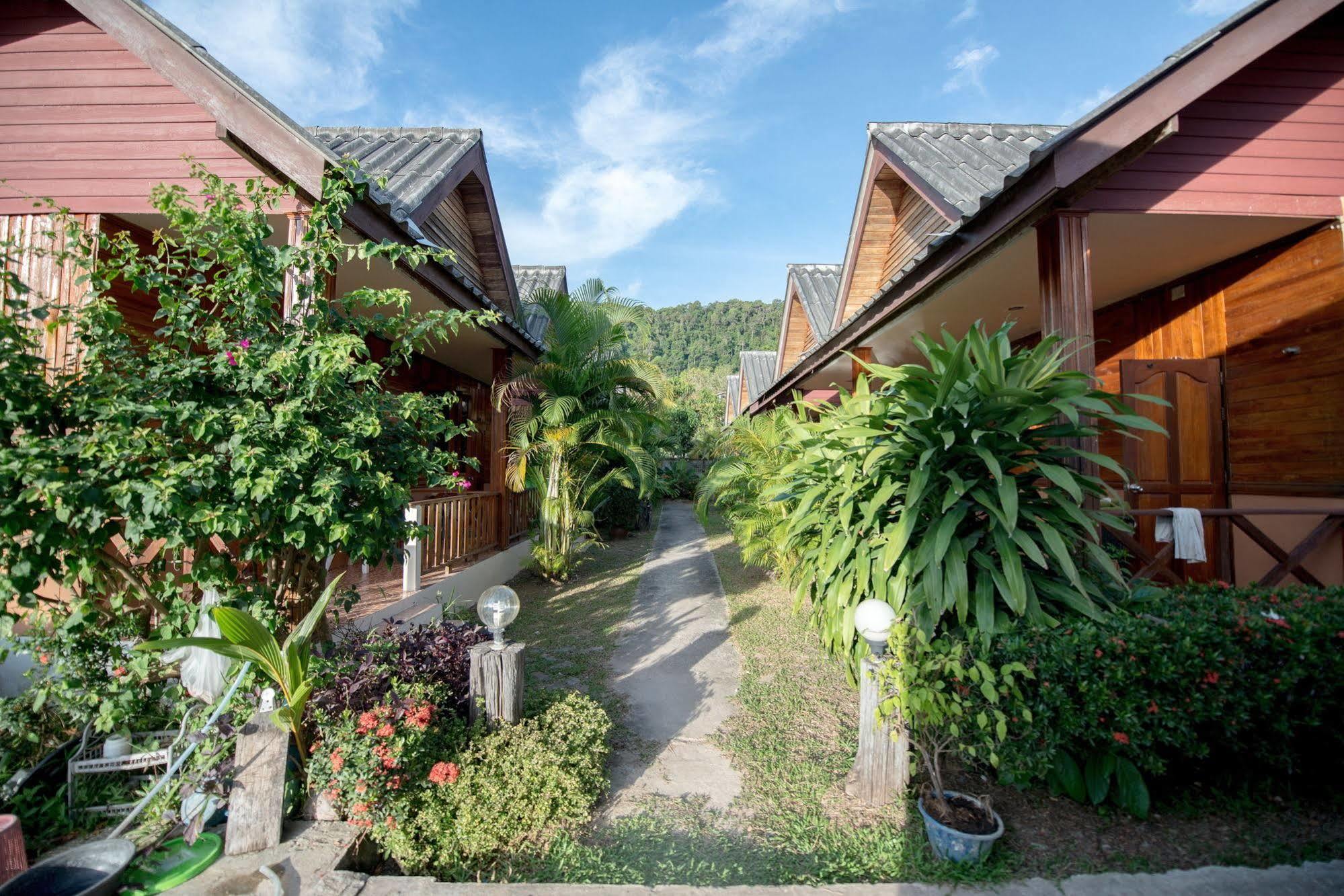 Poonsap Resort Ko Lanta Exterior foto
